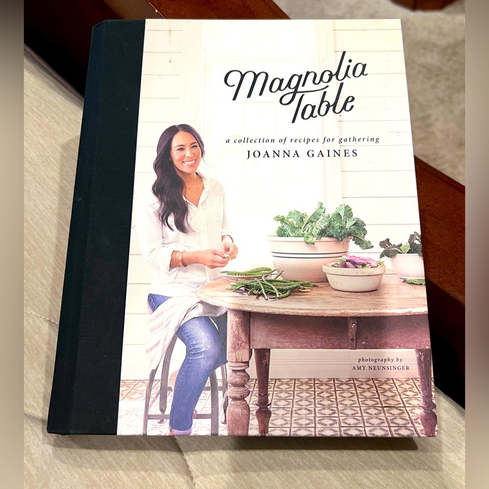 Magnolia Table by Joanna Gaines